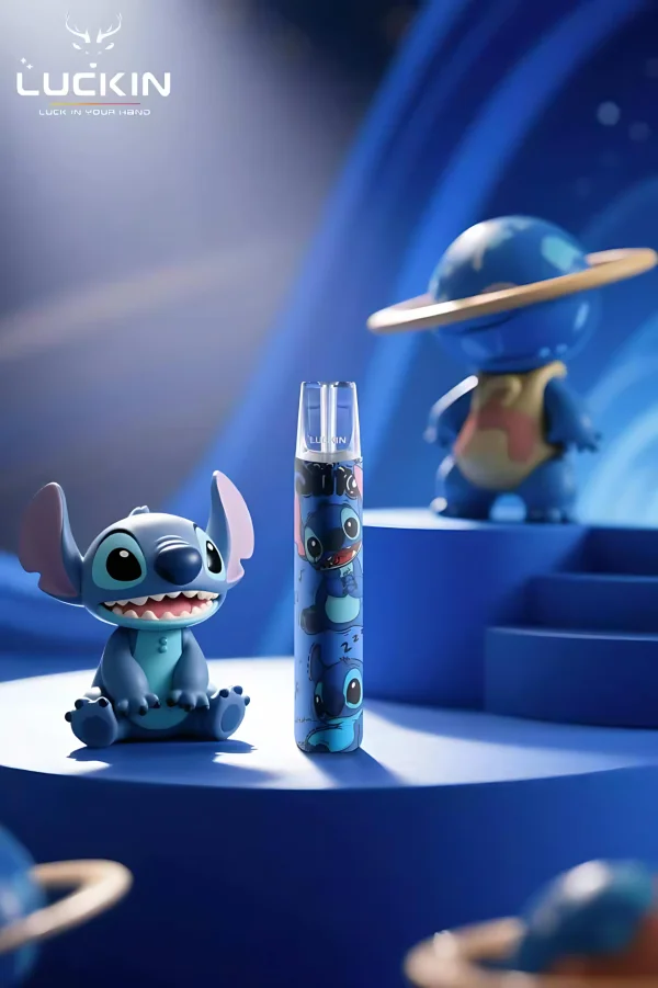 luckin史迪仔_PhotoGrid-600x901